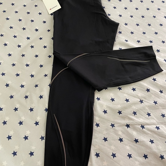 Base pace.  25”. Reflective - Picture 2 of 10